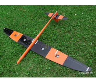 E-Typhoon Full Carbon aprox.2.00m naranja y negro RCRCM